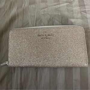 NWOT Kate spade wallet